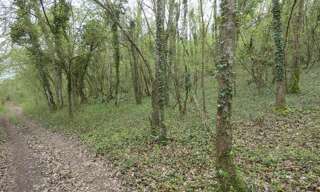 Maison  8257 m² à vendre à Garennes-sur-Eure (27780)