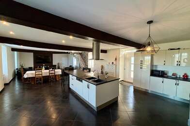 Maison 8 pièces 509600 €