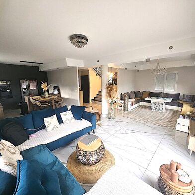 Maison 7 pièces 330000 €