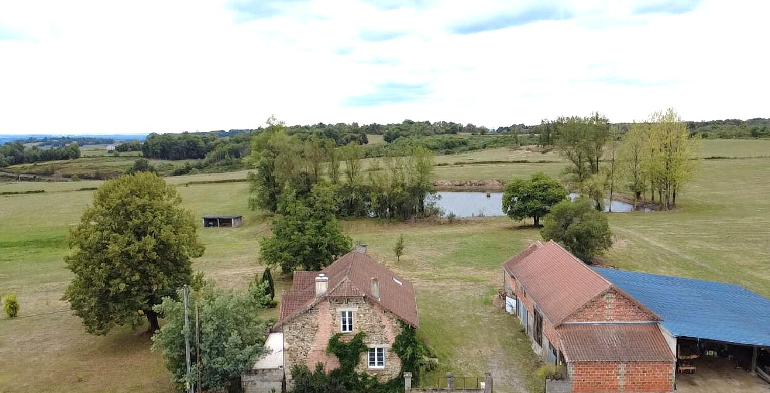 Maison 165 m2 / grange / garage /étang / terrain 9 hectares — photo 1