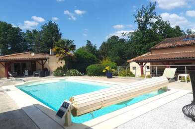 Maison 9 pièces 426465 €