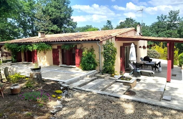 Maison Chourgnac 9 pièce(s) 260 m2 — photo 3