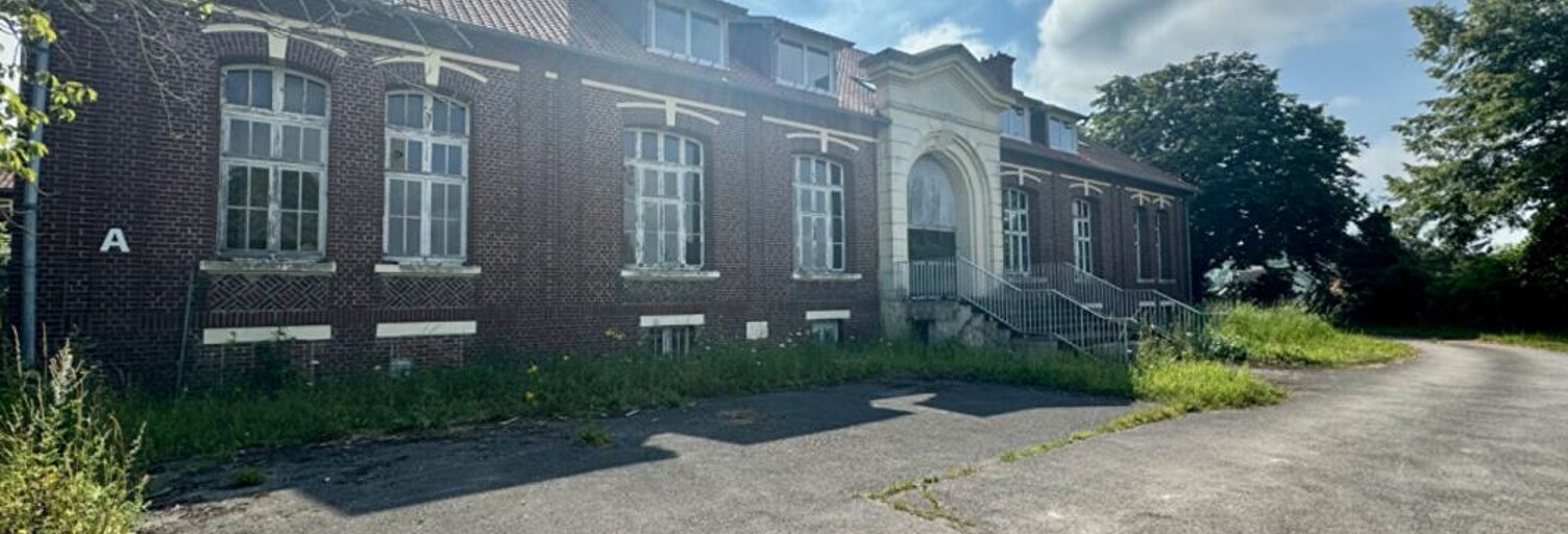 Immeuble  1883 m² à vendre à Moreuil (80110)