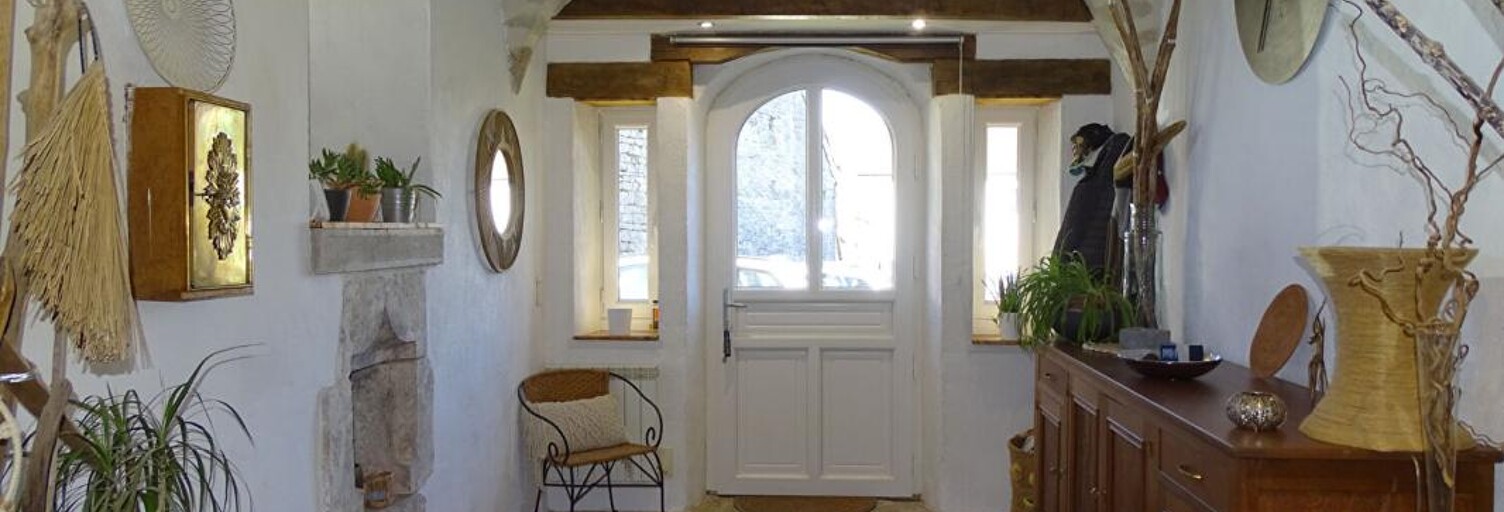 Maison 7 Pièces 176 m² à vendre à Pont-de-Poitte (39130)