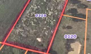 Terrain  2069 m² à vendre à Bazoges-en-Pareds (85390)