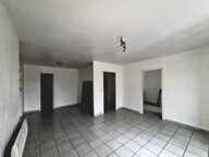 À vendre   Charmant T2 avec terrasse privative à Alès — photo 2