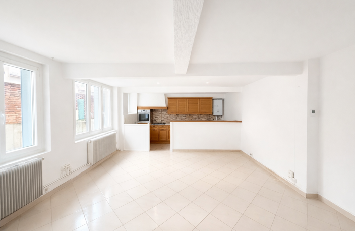 Vente maison 5 pièces 74 m² Roanne (42300) — photo 2