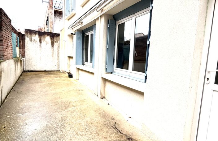 Vente maison 5 pièces 74 m² Roanne (42300) — photo 4