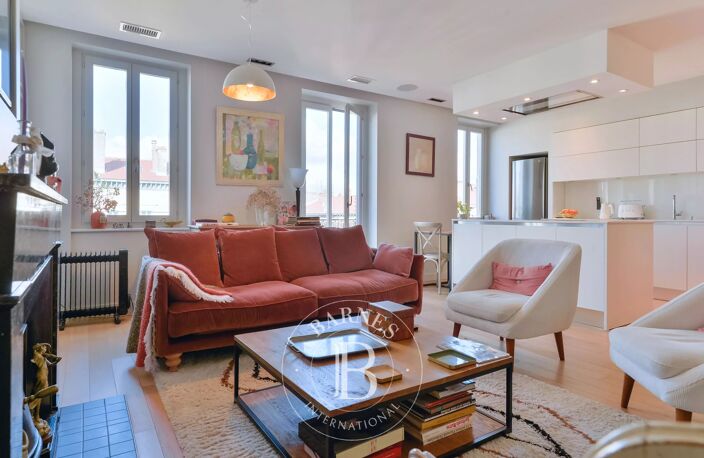 Lyon 6 - Appartement de 104,47 m² -Dernier étage avec balcon - 2 chambres / poss. 3 — photo 3
