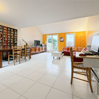 Maison 6 pièces 289900 €