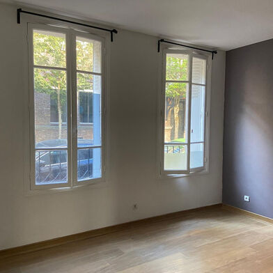 Appartement 2 pièces 1130 €