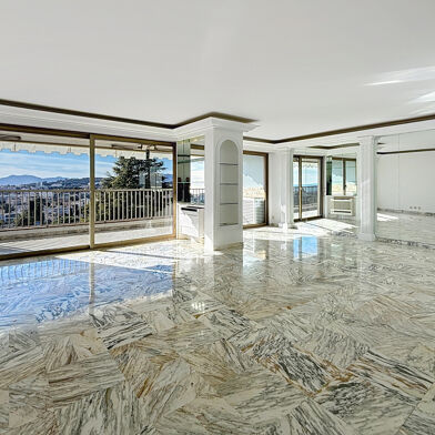 Appartement 4 pièces 790000 €