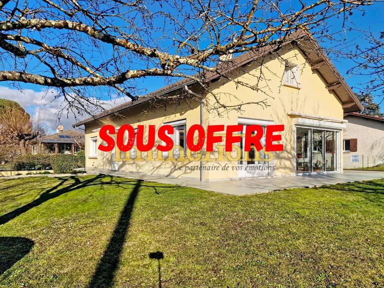 Dans le très prisé village de CHATTE — photo 1