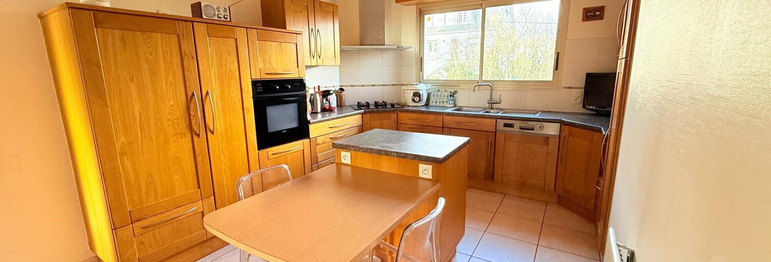 Maison 7 Pièces 195 m² à vendre à Baud (56150)