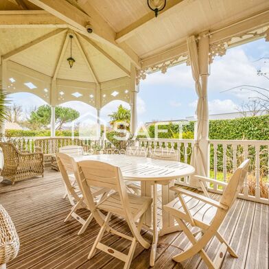 Maison 6 pièces 1247500 €