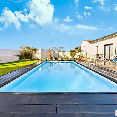 Maison 5 pièces 489000 €