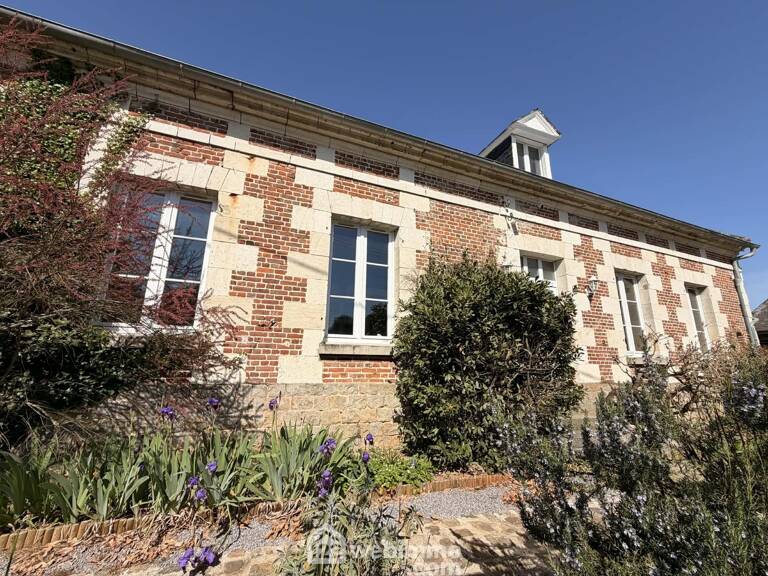 Maison - 226m² - La Ferté-Chevresis — photo 1