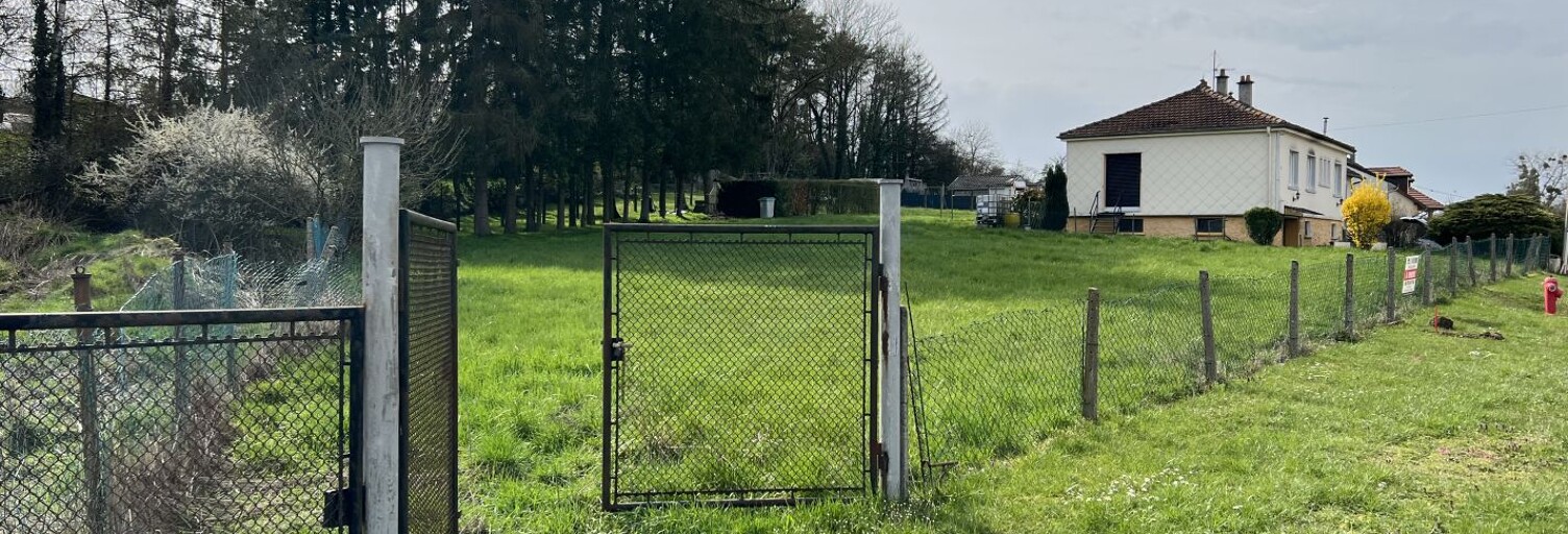 Terrain  1111 m² à vendre à Puttelange-aux-Lacs (57510)