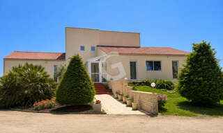 Maison 5 Pièces 297 m² à vendre à La Jonchère (85540)