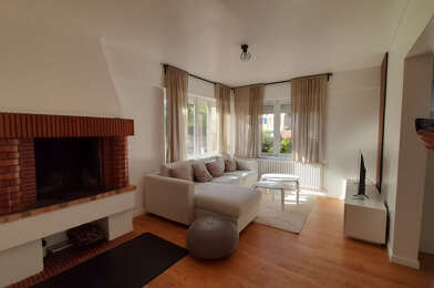 Maison 5 pièces 1180 €