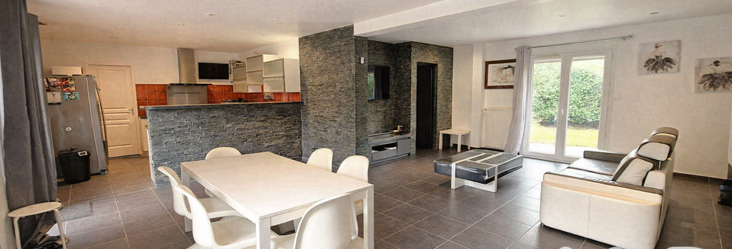 Maison 8 Pièces 160 m² à vendre à Mandres-les-Roses (94520)