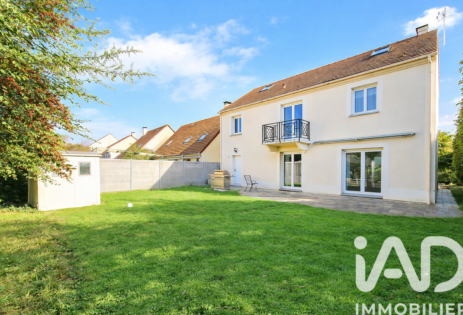 Vente Maison/villa 8 pièces — photo 1