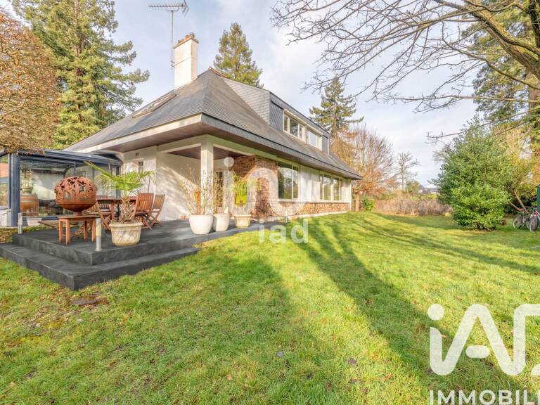Vente Maison/villa 8 pièces — photo 1