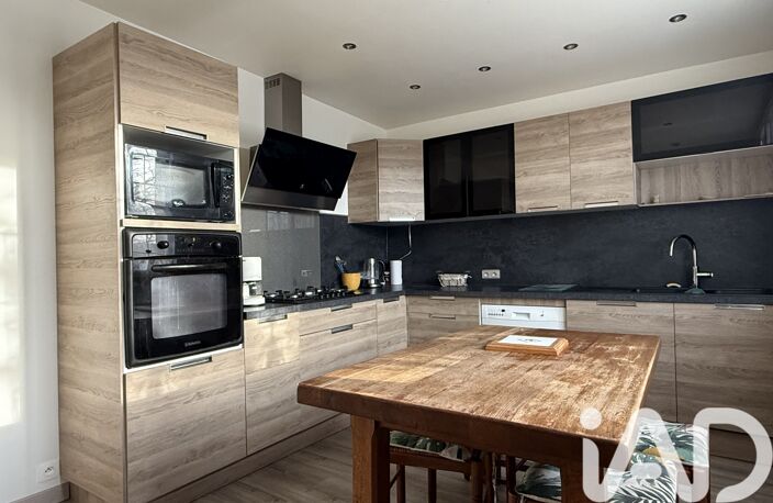 Vente Maison traditionnelle 8 pièces — photo 3