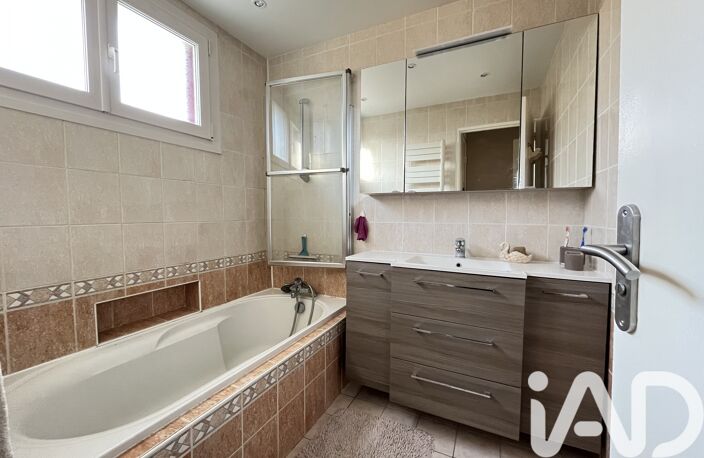 Vente Maison traditionnelle 8 pièces — photo 4