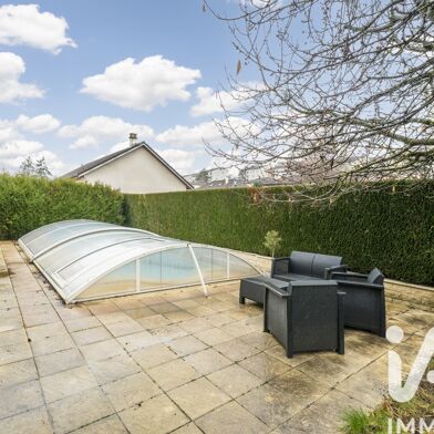 Maison 6 pièces 385000 €