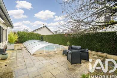 Maison 6 pièces 385000 €