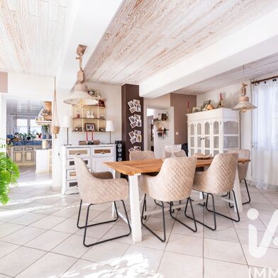 Maison 16 pièces 708000 €
