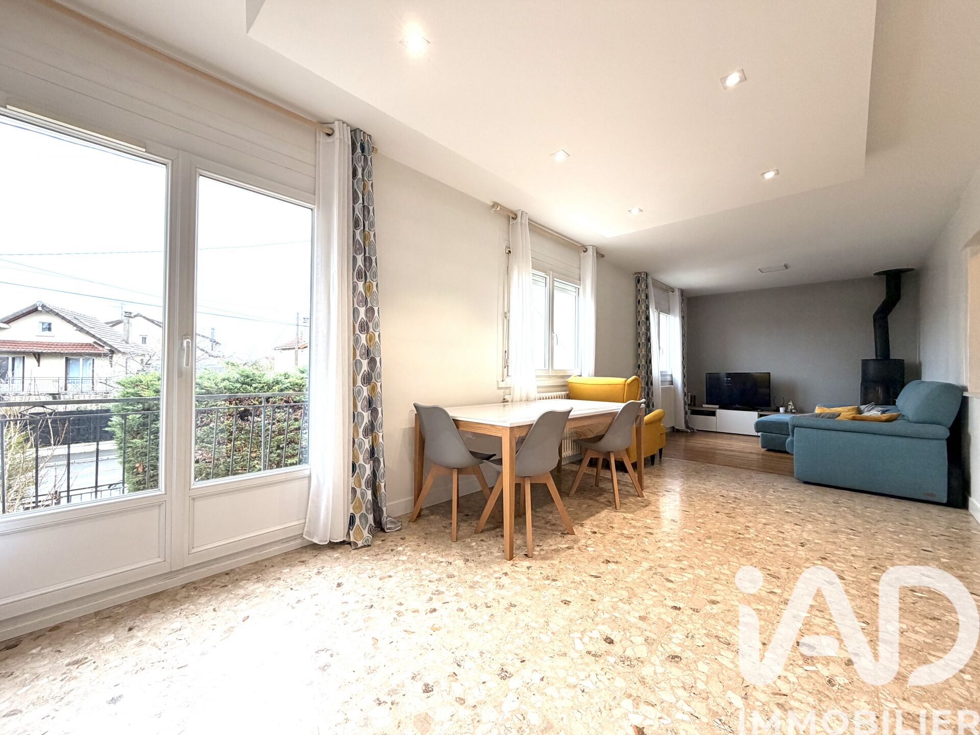 Vente Maison/villa 5 pièces - Photo 3