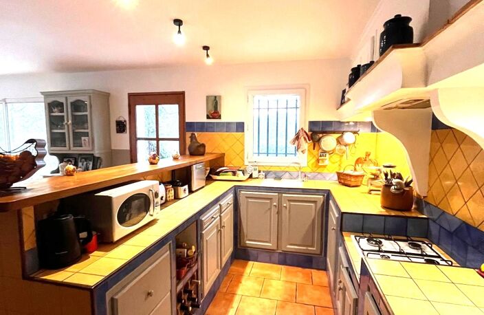 Vente Maison/villa 7 pièces — photo 3