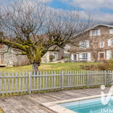 Maison 8 pièces 1196000 €