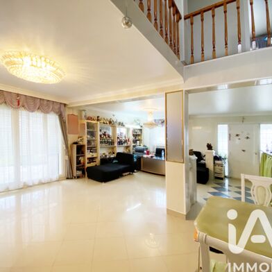 Maison 6 pièces 715000 €