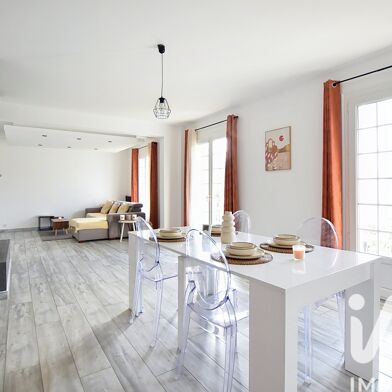 Maison 5 pièces 399000 €