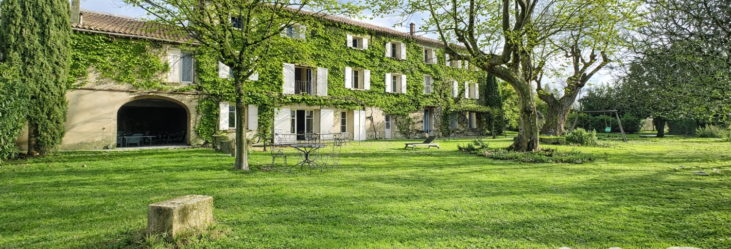Maison 13 Pièces 460 m² à vendre à Orange (84100)
