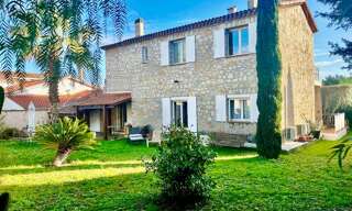 Maison 7 Pièces 163 m² à vendre à Sanary-sur-Mer (83110)