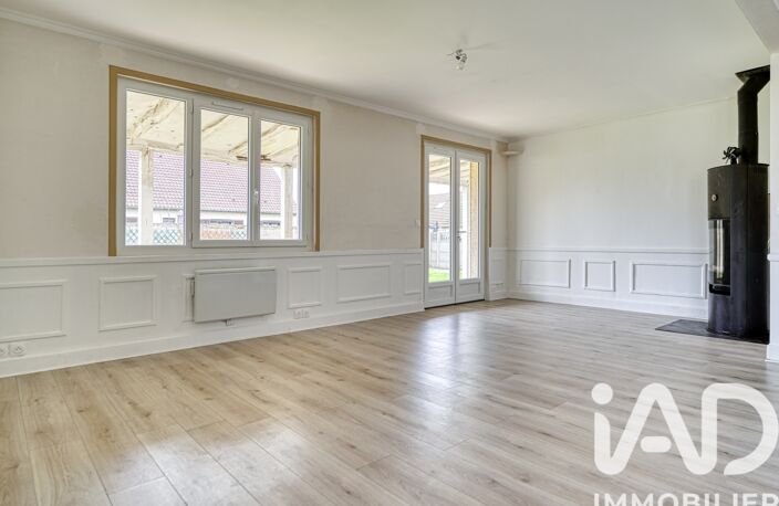 Vente Maison/villa 8 pièces — photo 2