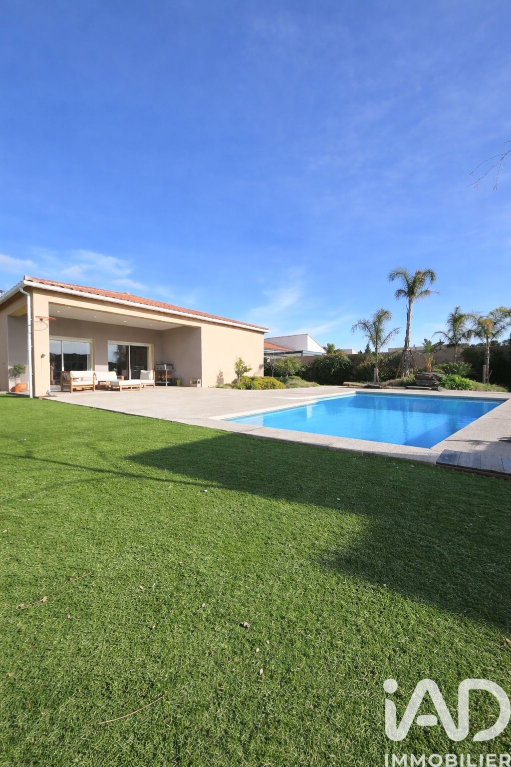 St-Feliu-D-Avall - 132m² - 4p.