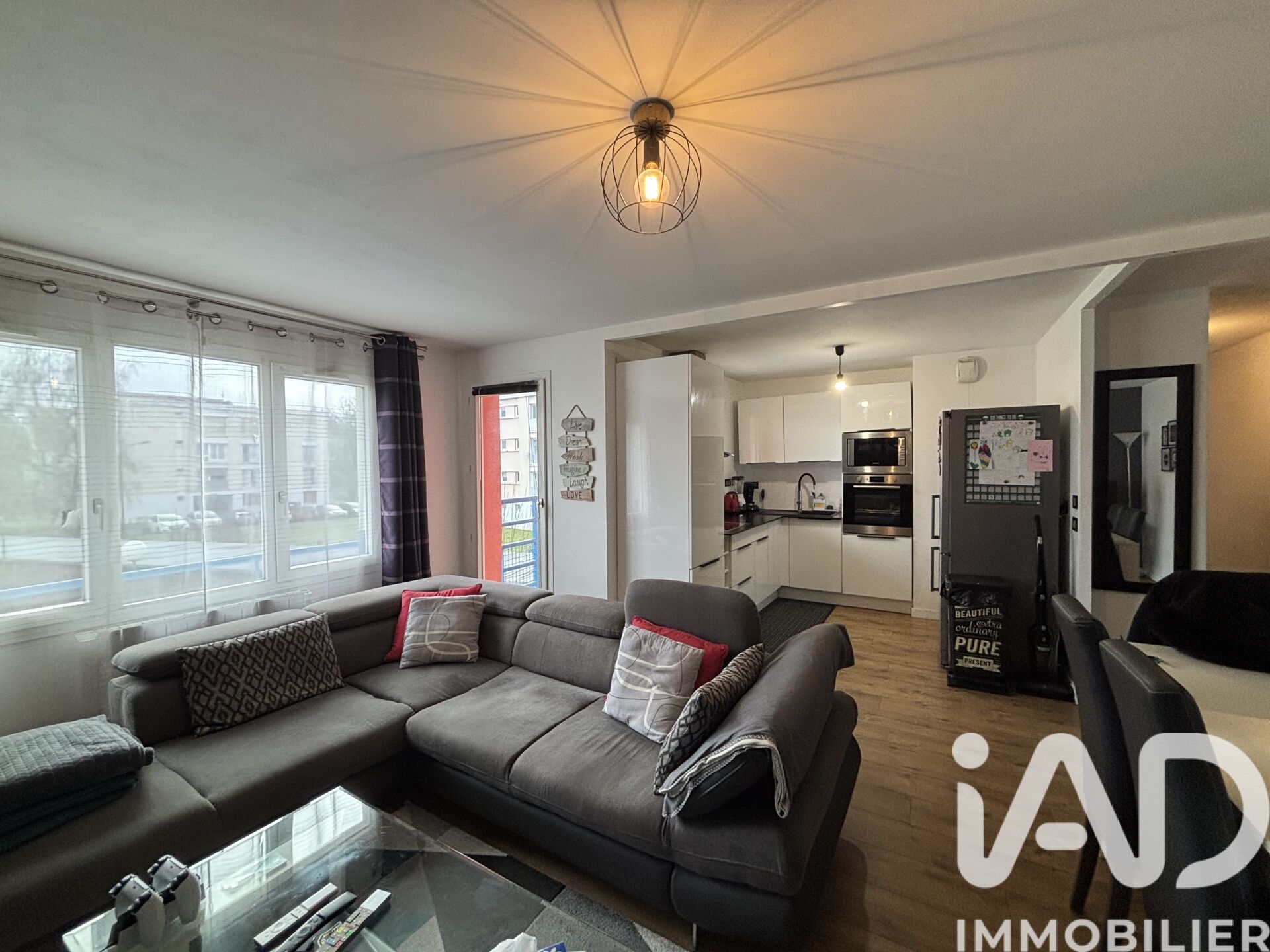 Vente Appartement 2 pièces - Photo 2