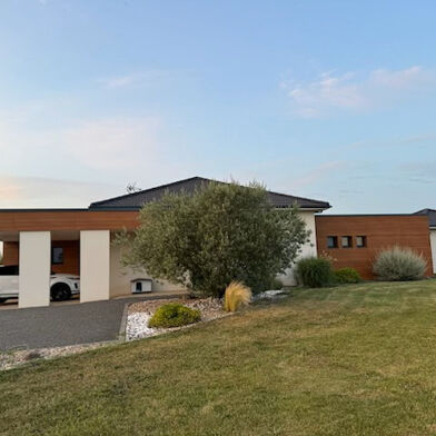 Maison 7 pièces 472500 €