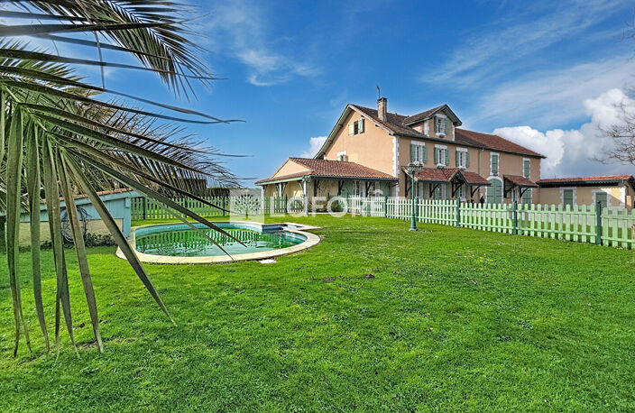 Demeure landaise Proche Hagetmau 15 pièce(s) 350m² — photo 2