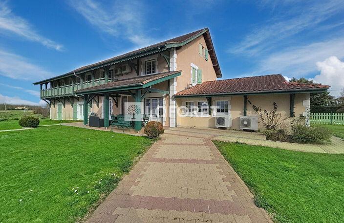 Demeure landaise Proche Hagetmau 15 pièce(s) 350m² — photo 4