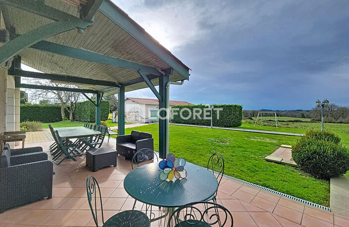 Demeure landaise Proche Hagetmau 15 pièce(s) 350m² — photo 5