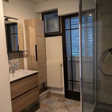 Appartement 4 pièces 790 €