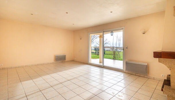 Villa / Maison 4 pièces  à vendre Saint-Savinien 17350