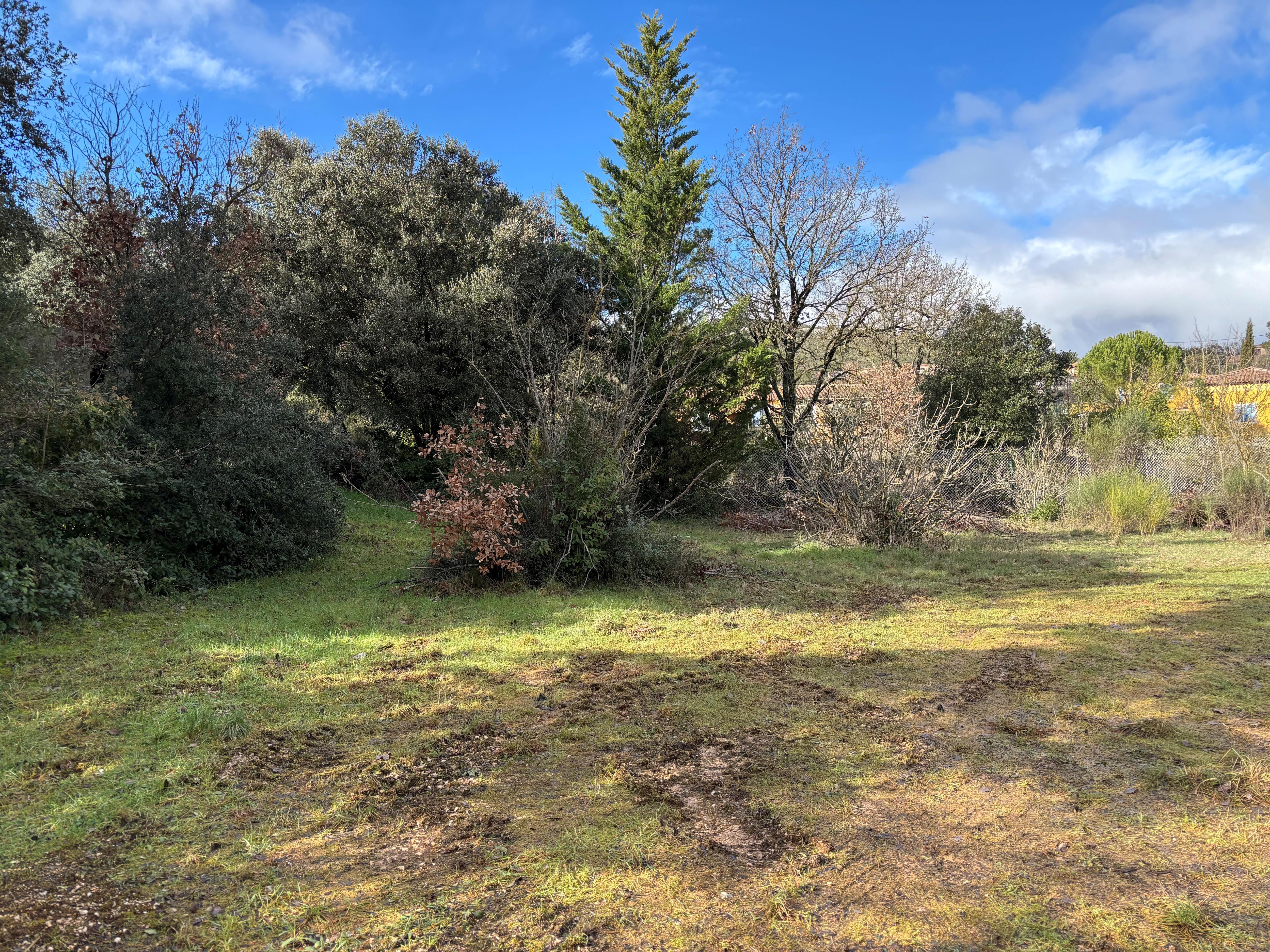 Villa / Maison  T4 à vendre Saint-Maximin-la-Sainte-Baume 83470