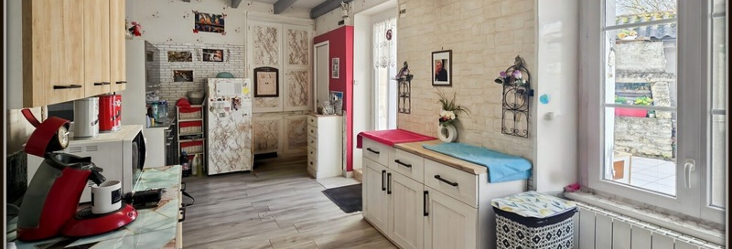 Maison 4 Pièces 90 m² à vendre à Saint-Jean-d'Angély (17400)